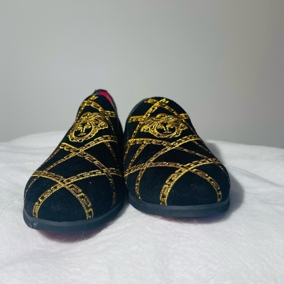 Cabuncci Chain Link Loafers - Picture 3 of 10